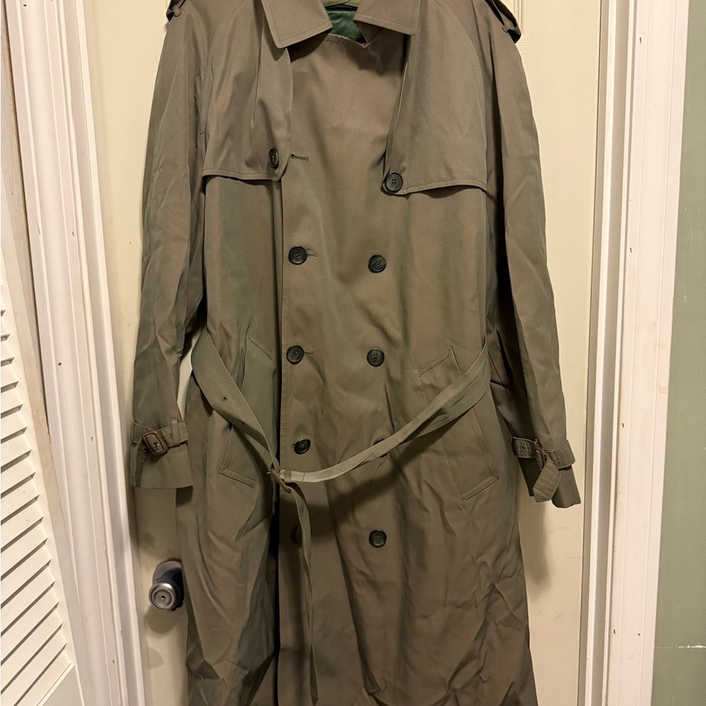 Misty Harbor Men's Classic Trench Coat